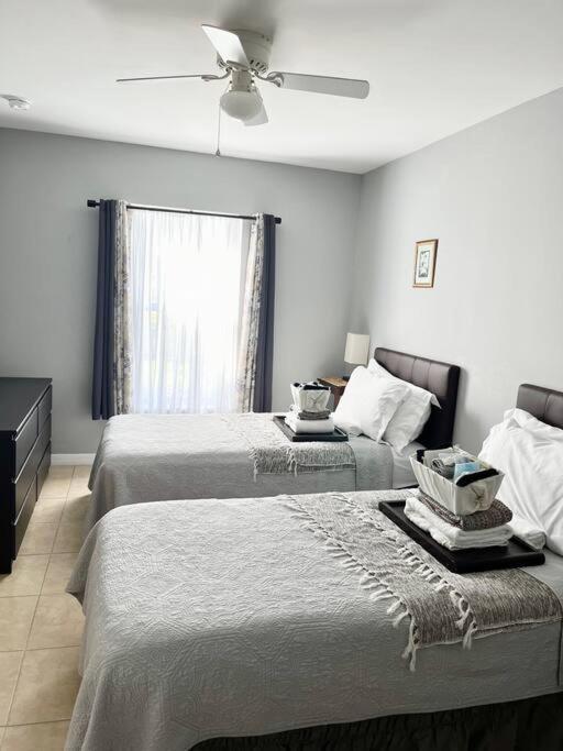Debbie'S 3-Bedroom Apartment In A Duplex Cape Coral Luaran gambar