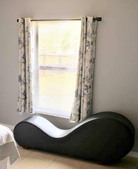 Debbie'S 3-Bedroom Apartment In A Duplex Cape Coral Luaran gambar